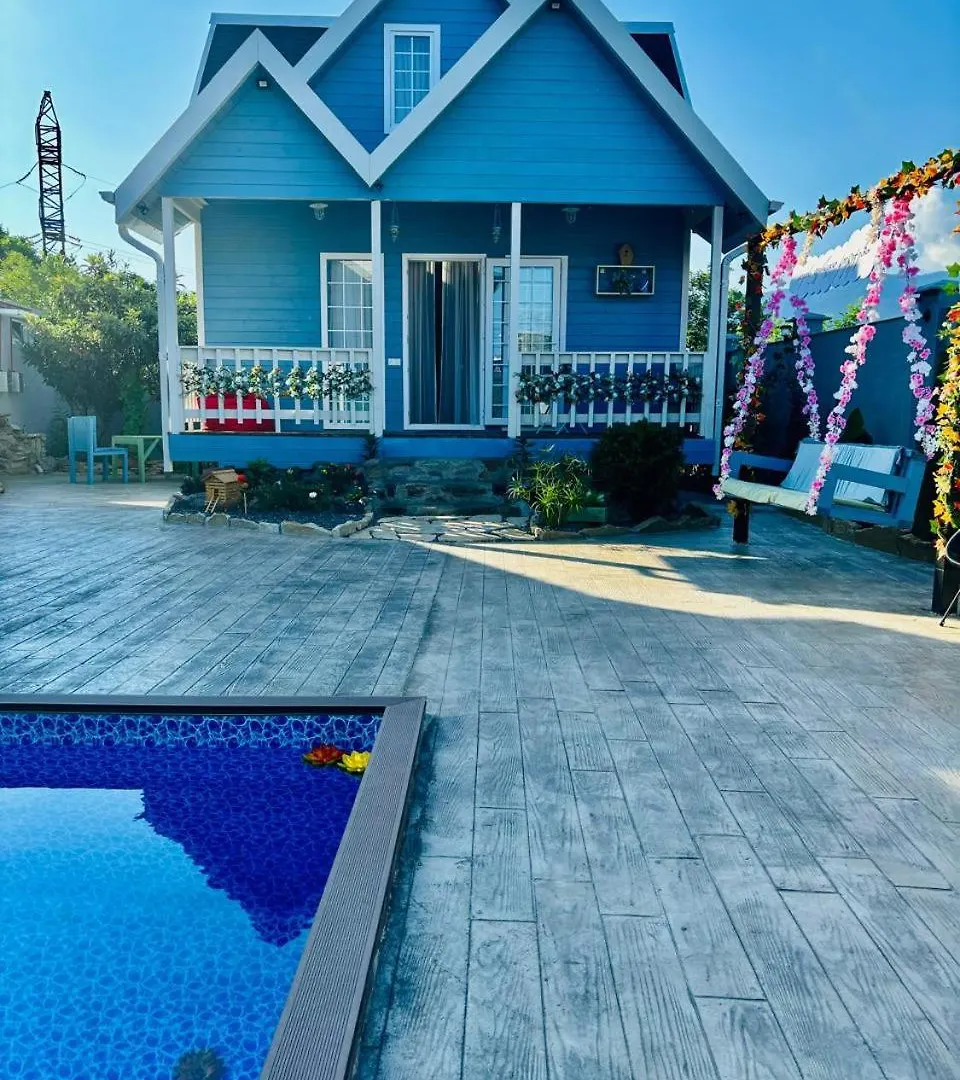 Luxurious Cottages In Batumi With A Pool Apartment