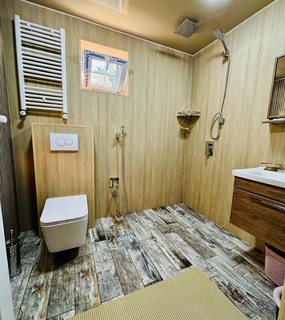 Luxurious Cottages In Batumi With A Pool 0*,