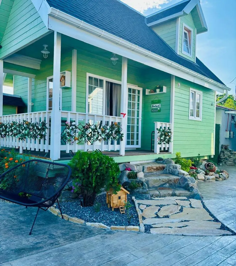 Luxurious Cottages In Batumi With A Pool